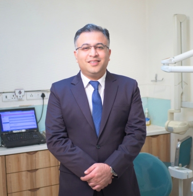 Dr Varun Nakra